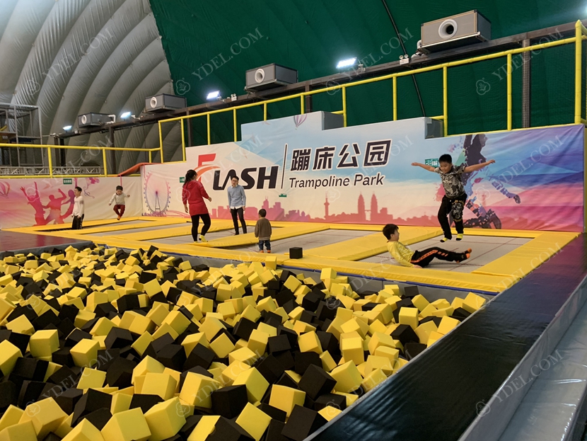 蹦床遊戲圖（tú）