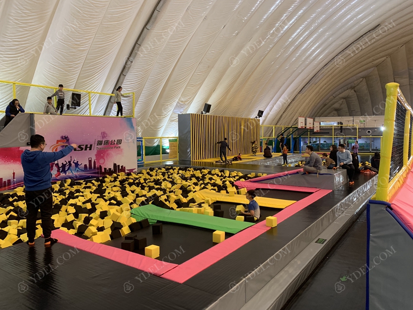 蹦床遊玩實景展示