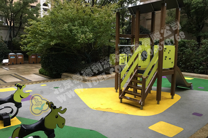 兒童遊樂園戶外非標定製遊樂（lè）設備一